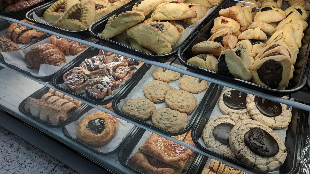 Village Bakery – bakery in Disley, New Mills
